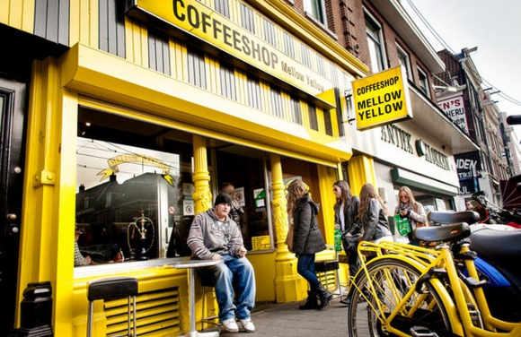 Los Emblematicos Coffeeshops Enfrentan Cierres Masivos En Holanda 04 08 17 El Pais Uruguay