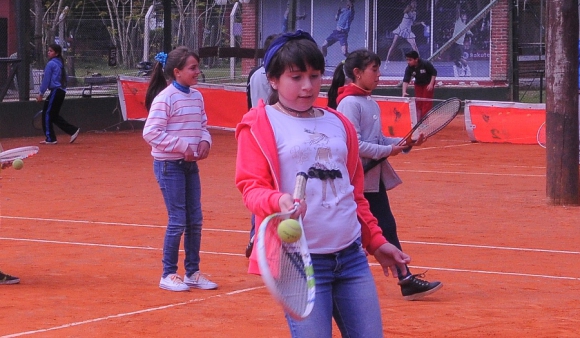 Tenis para todos. Cuarto año consecutivo en Parque Rodó. Foto: Ariel Colmegna