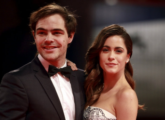 ¿Se acabó el amor? Martina Stoessel y Peter Lanzani, en un ...