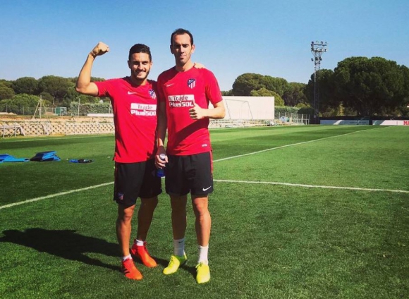 Koke y Diego Godín en el entrenamiento del Atlético. Foto: @koke6