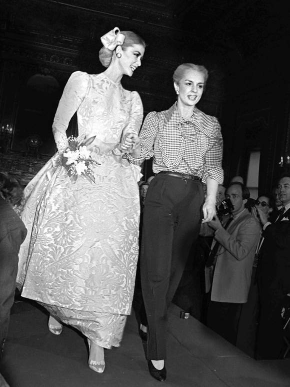 Carolina Herrera, una vida elegante 27/09/2020 EL PAÍS Uruguay