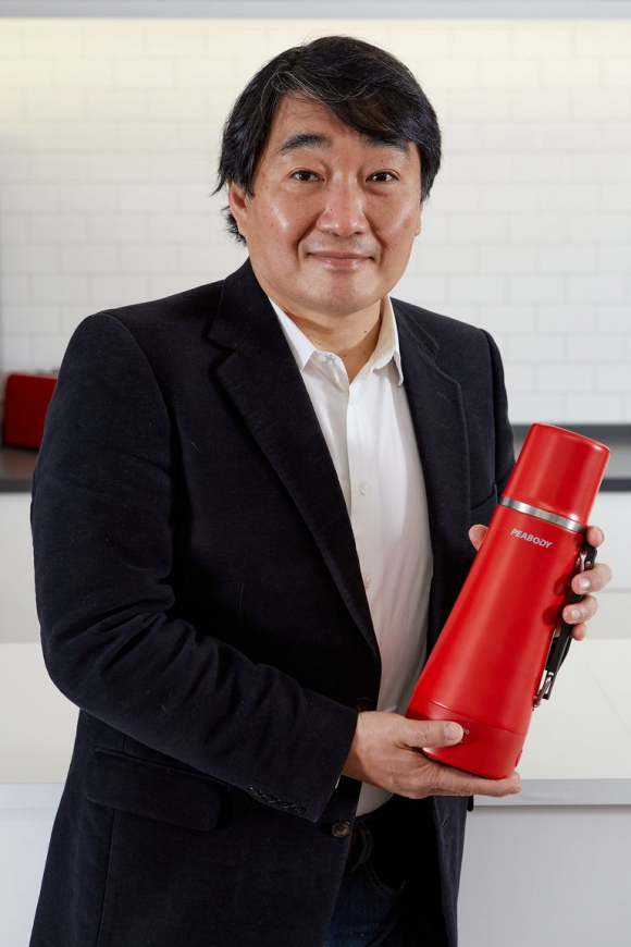 El e-termo es el primero que caliente agua, destacó el empresario Do Sun Choi.
