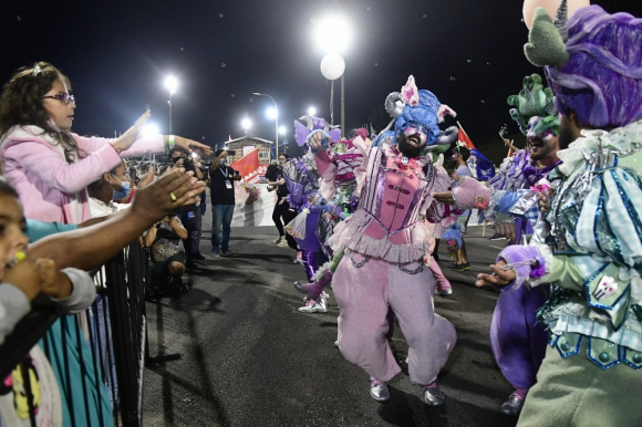 Se realizó el Desfile Inaugural del Carnaval 2022: cómo fue, quiénes ganaron y las fotos - Tvshow - 21/01/2022 - EL PAÍS Uruguay