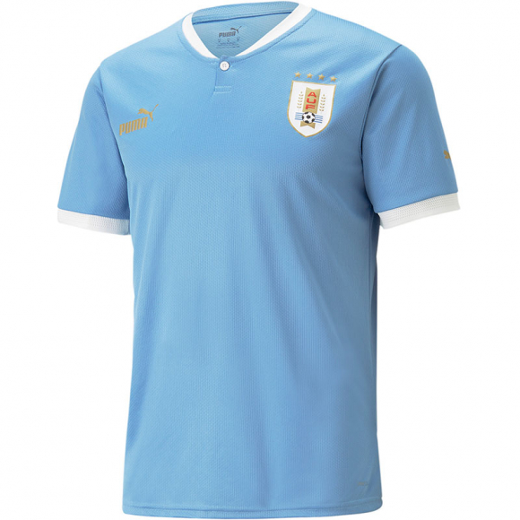 Camiseta oficial de Uruguay para el Mundial de Qatar 2022.