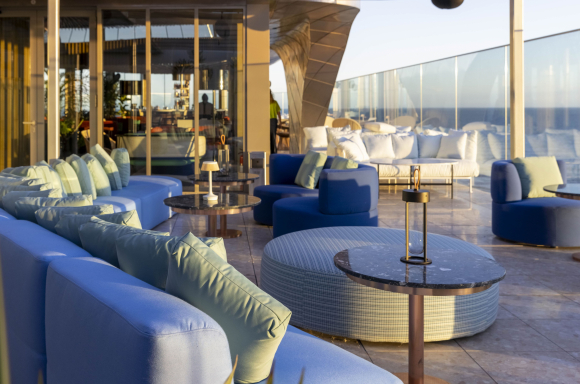 Rooftop Bar & Lounge The Grand Hotel