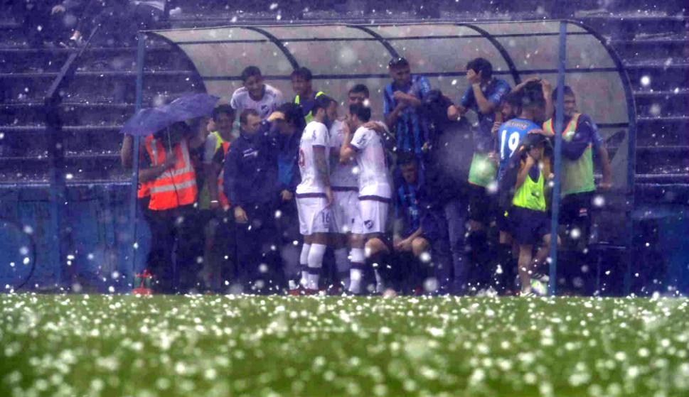 Futebol, Juventud De Las Piedras, Defensor Sporting, Boston River