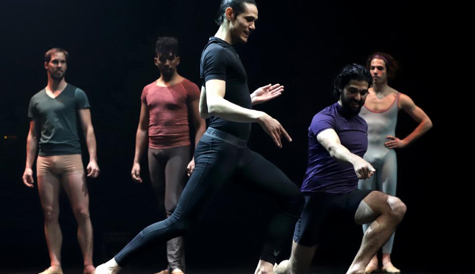 El Lado B De Cavani Promueve El Ballet Masculino En Uruguay Tras Sus Anos En Paris Ovacion 10 09 El Pais Uruguay