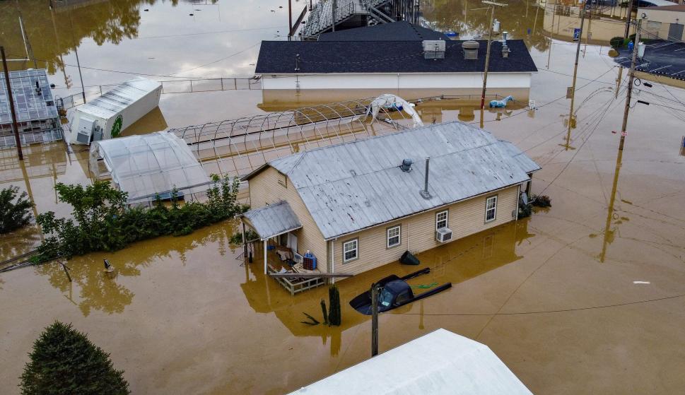 Devastadoras inundaciones en Kentucky, Estados Unidos, dejan al menos