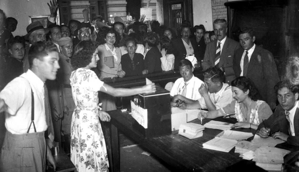 Mujeres En La Historia La Defensora Del Voto Femenino 