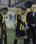 Peñarol y otra derrota en el Estadio Campeón del Siglo. Foto: Leonardo Mainé.