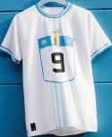 Nueva camiseta alternativa de Uruguay para el Mundial de Qatar 2022. Foto: Puma Uruguay.