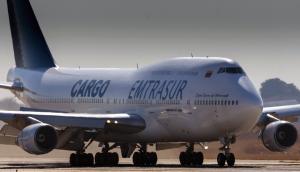 Avión Boeing 747-300, de la aerolínea de carga venezolana Emtrasur, que transportaba tripulación venezolana e iraní. Foto: AFP