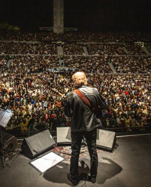 Recital de Jaime Ross en el Estadio Centenario.
