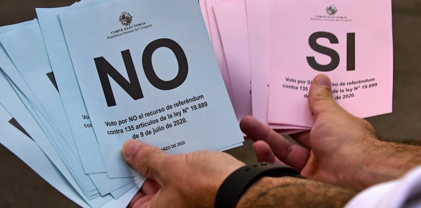 Campañas del No y el Sí buscan votos del exterior de cara al referéndum - Información - 15/03/2022 - EL PAÍS Uruguay